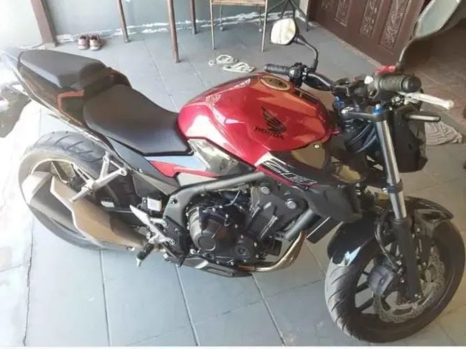 Honda CB 500 F