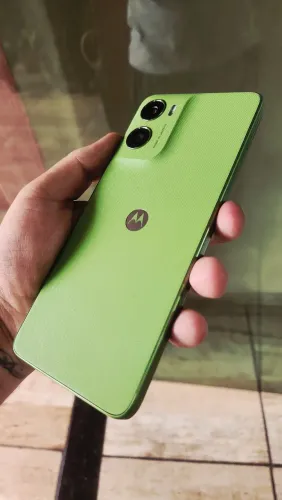 Motorola Moto G06 256gb (OPORTUNIDADE)