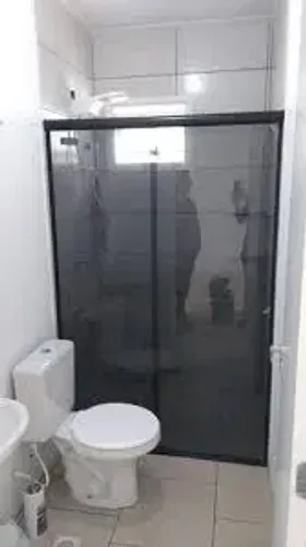 Box de banheiro R$ 790,00 Vidro incolor até 1,10 mts