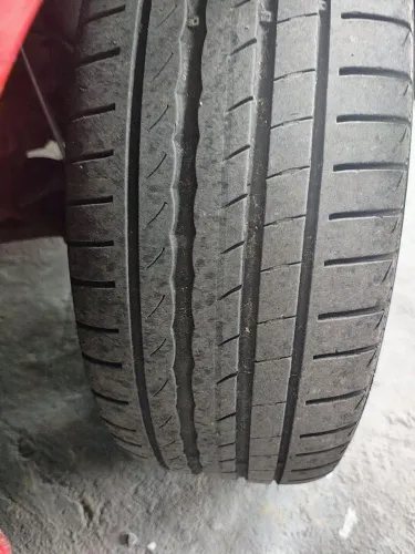 Par de Pneus Pirelli Cinturato P1 Plus 225/45 R17
