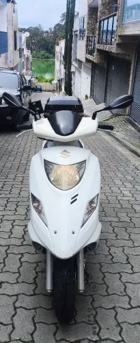 Suzuki Burgman 125i