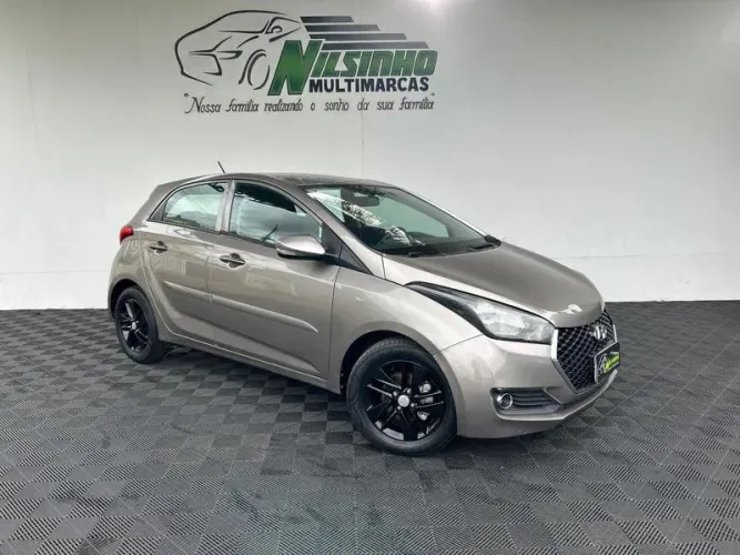 Hyundai HB20 Premium 1.6 Flex 16V Mec. 2013