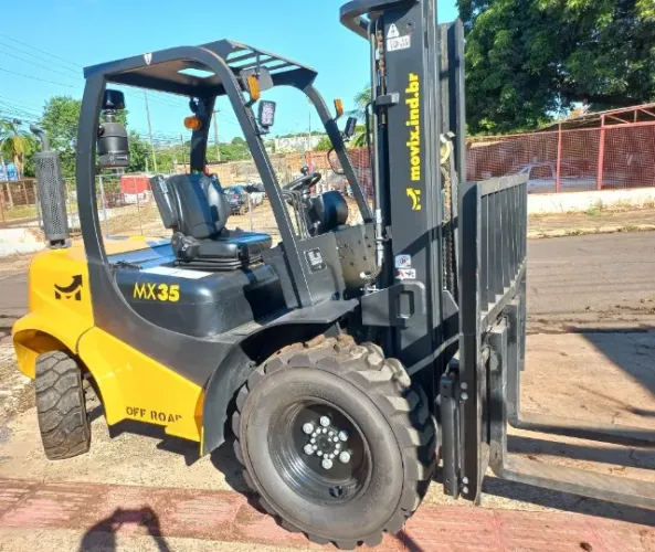 Empilhadeira Off Road Movix MX 35 