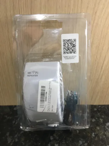 Repetidor de Sinal Wi-Fi Amplificador Bahrein Poter s/ Fio Turbo 1800mBPS - LACRADO