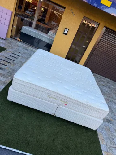 Colchão KING HERVAL SEMINOVO COM BASE - Entrego!