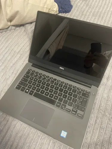 Dell Inspiron 7472 i5 8ª Geração 8GB SSD 256GB Plaga de vídeo MX150 4GB