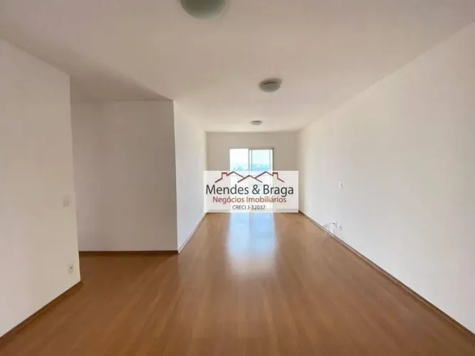 Apartamento com 3 dormitórios para alugar, 96 m² por R$ 4.558,12/mês - Vila Augusta - Guar