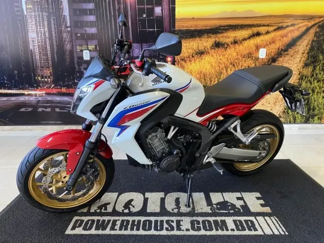 HONDA CB 650F 2015