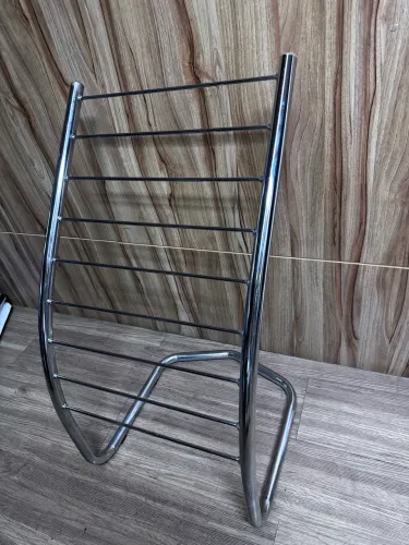 Porta toalhas ou revisteiro