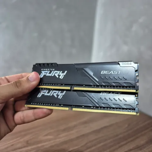 64GB (2x32) Ddr4 Kingston Fury - 3200mhz - Envio OlxPay, Aceito cartão e Entrego