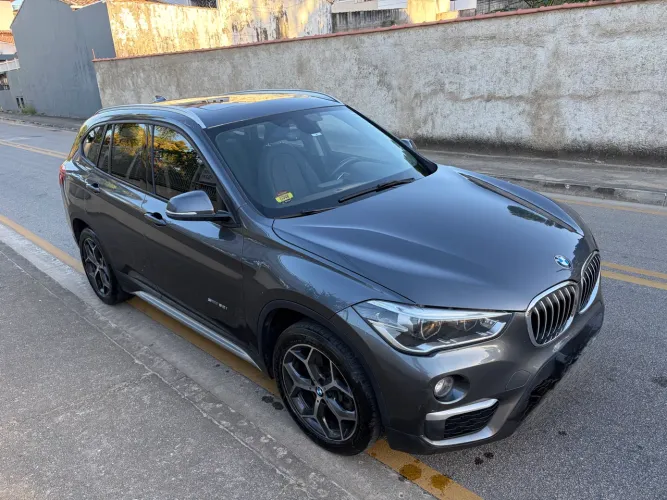 BMW X1 Sdrive 20I X-line 2.0 TB Active Flex 2018