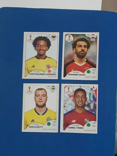4 figurinhas avulsas originais da copa de 2018