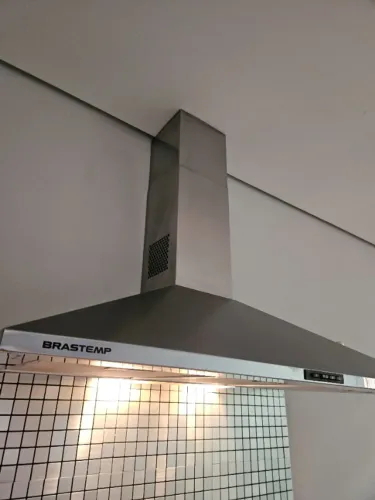 Coifa de Parede Brastemp 90cm Inox Piramidal 5 e 6 Bocas com Duplo Filtro - BAI91BR