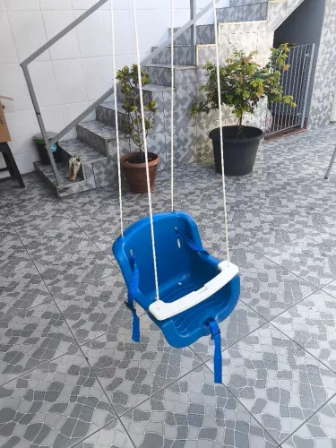 Cadeirinha Balanço Infantil Plástico Criança 1 Até 5 Anos