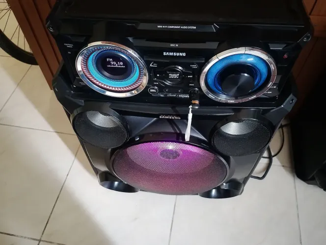 Som Samsung perfeito