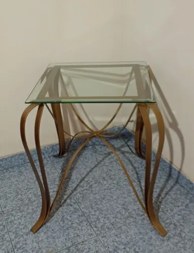 Mesa de vidro lateral 52x52