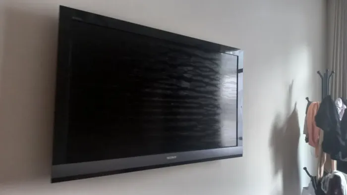 TV Sony Bravia 46 polegadas com avaria