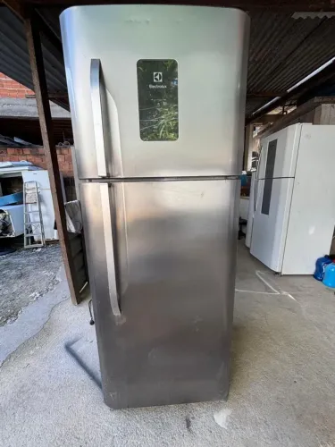Geladeira Electrolux 450 litros