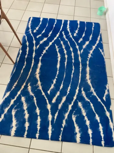 Tapete azul grande