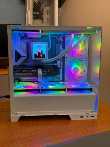 PC Gamer - Ryzen 5 7600X, RTX5060 8GB, 16GB(2X8GB), 1TBSSD, 850W, WC240MM