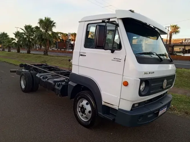 Caminhão vw 3/4 9 160 2013 - Preço abaixo da FIPE