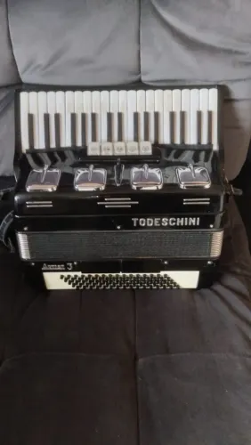 Todeschini 80 baixos