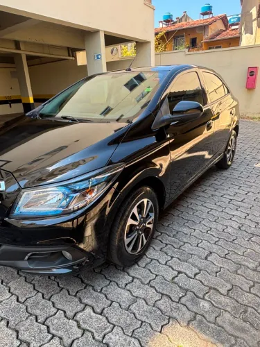 Chevrolet Onix Hatch LTZ 1.4 8V Flex Power Mec. 4P 2014