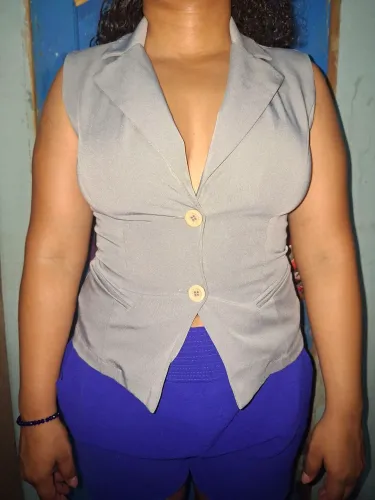 Blazer feminino sem manga