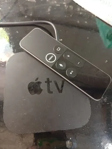 Apple TV 4° geração - Original Apple- funciona Netflix , YouTube ,etc.