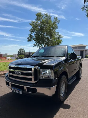 Ford F-250 XLT 3.9 4X2 Diesel TB 2011
