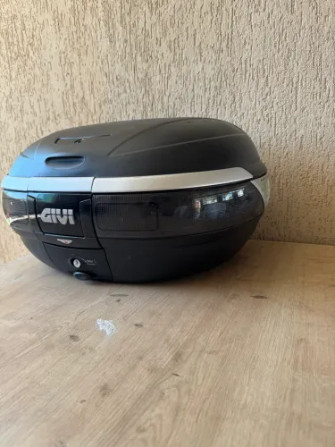 Bau Givi monokey