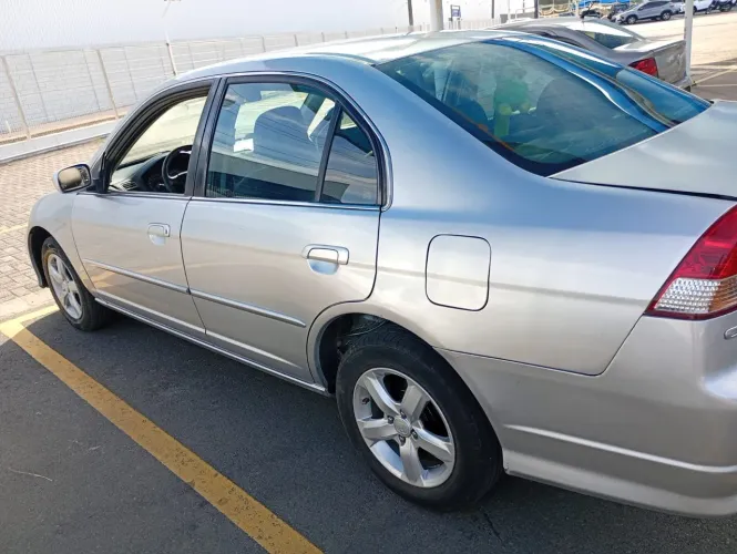 Honda Civic Sedan LX 1.7 16V 115cv Mec. 4P 2005