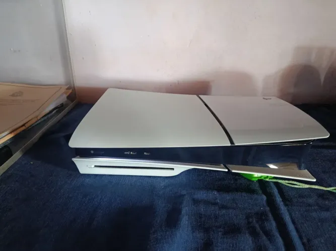 Playstation 5 semi novo