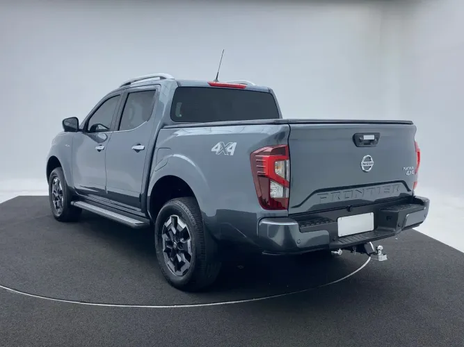 Nissan Frontier Plati. CD 2.3 Bi-TB Dies.aut. 2023