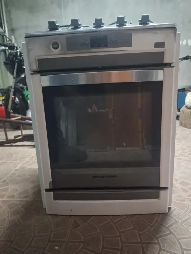 Fogao BRASTEMP bivolt
