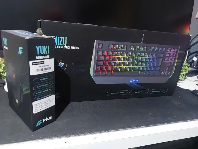 Kit Periféricos Gamer RGB (Teclado + Mouse) (A Plus)