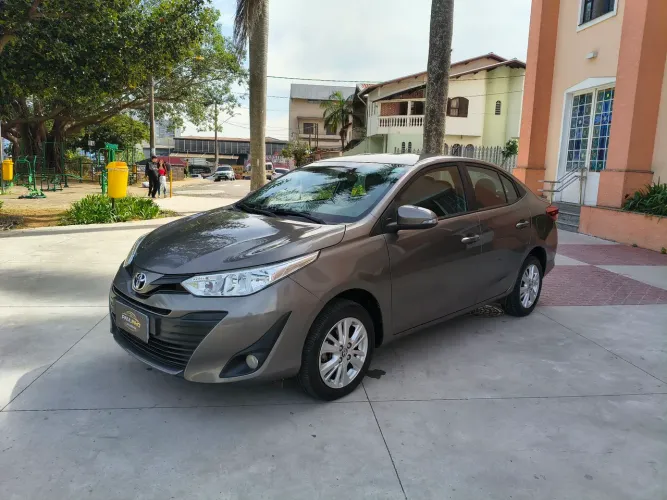 Toyota Yaris XL Sedan 1.5 Flex 16V 4P Aut. 2019