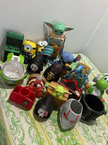 Baldes Colecionáveis. Coleção.  