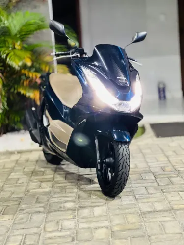 PCX DLX 160 2025 11.500km