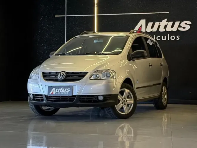 Volkswagen Spacefox Route 1.6 MI T.flex 5P 2010