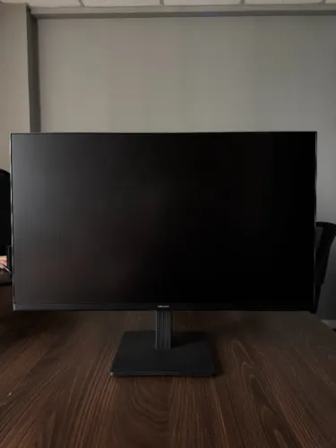 Monitor Samsung 27 Full HD 100Hz - Menos de 1 Ano