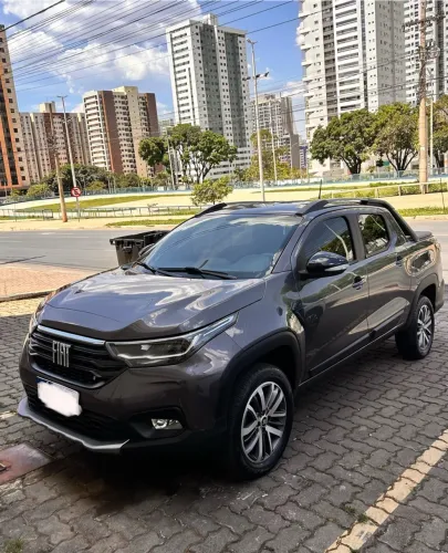 Fiat Strada Volcano 1.3 Flex 8V CD 2025