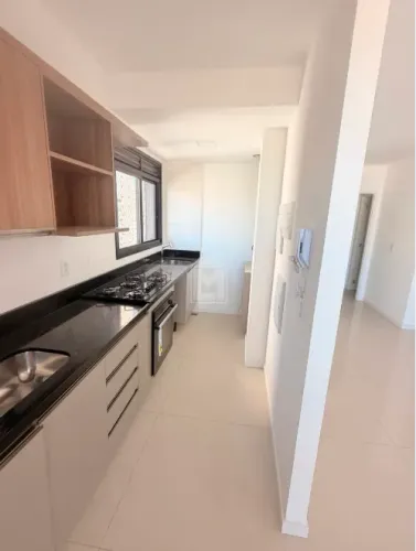Livia Machado Imóveis Vende Apartamento na Enseada do Suá 79 m², 2 Quartos e Mobiliado