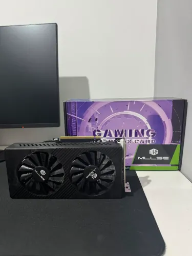 RX 590 GME 8GB + Caixa Original | Apenas 1 Mês de Uso | Muito Conservada
