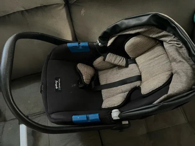 Bebê conforto burigoto