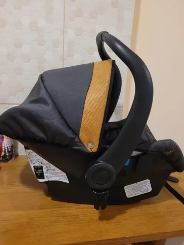 Bebê conforto ótimo estado 