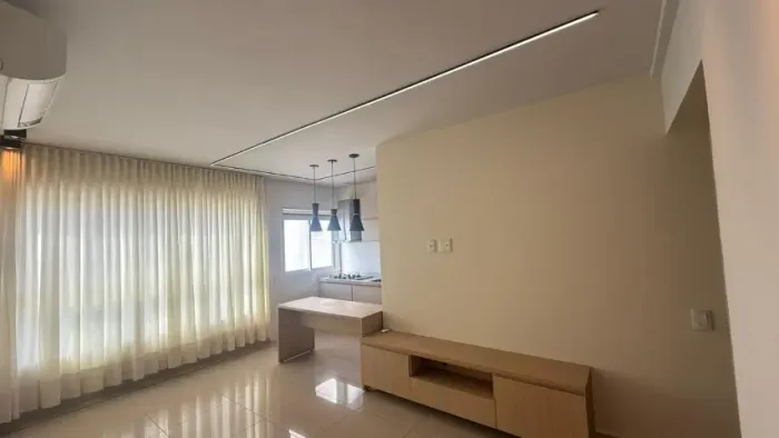 Apartamento semi mobiliado para aluguel no setor Bueno, 3 quartos, condomínio fechado