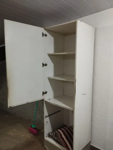 Armário multiuso