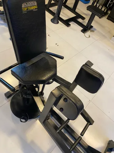 Máquina academia abdutora