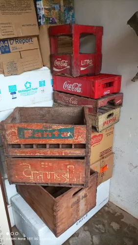 Lote engradados antigos de madeira Crush, Pepsi, Fanta, Brahma, Coca Cola, Seven up